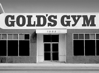 История Gold’s Gym